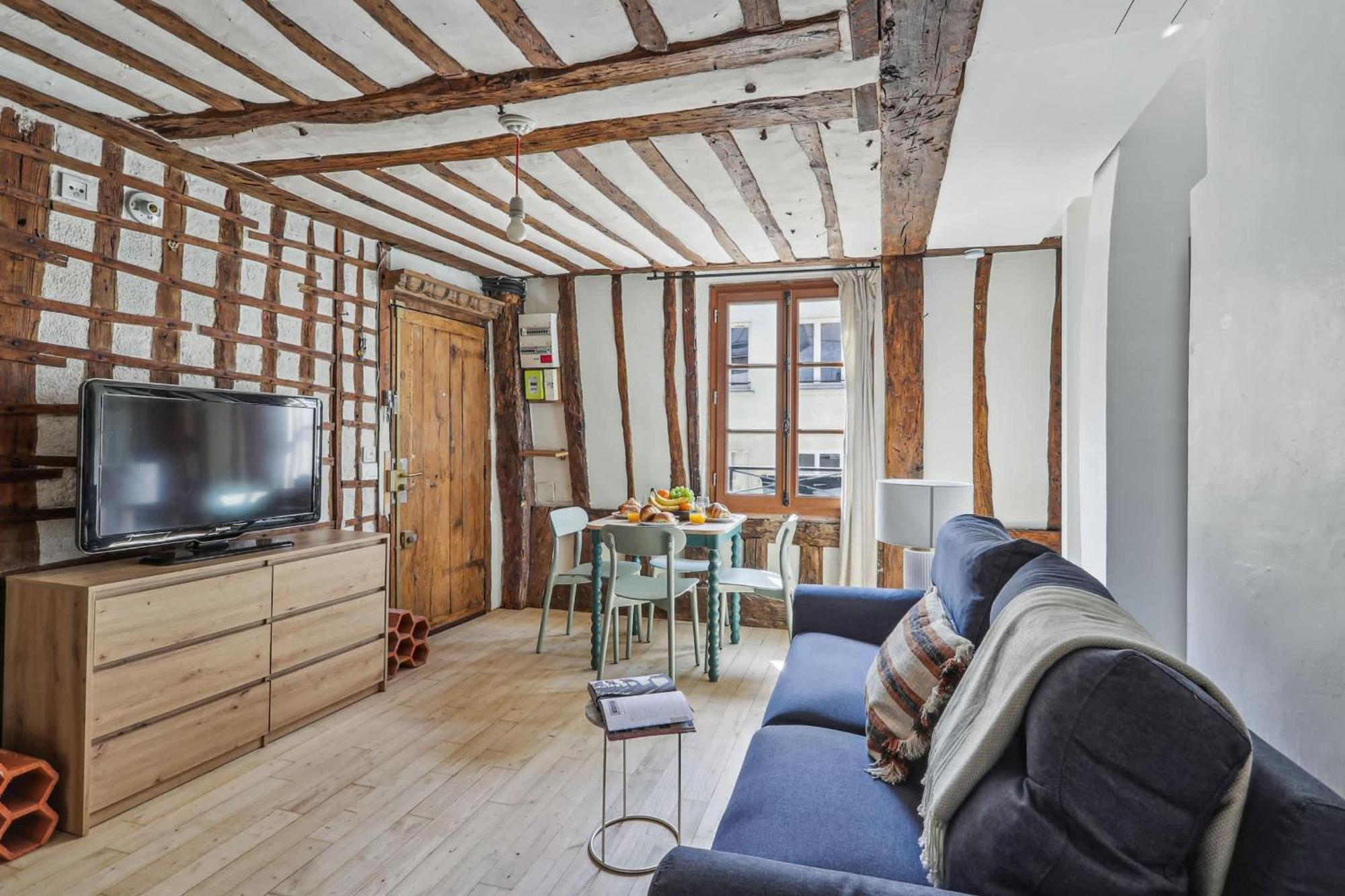 Apartment 1Br Steps From The Louvre & Palais Royal & Opera Flat Paris